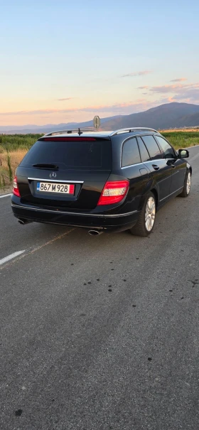 Mercedes-Benz C 320, снимка 8