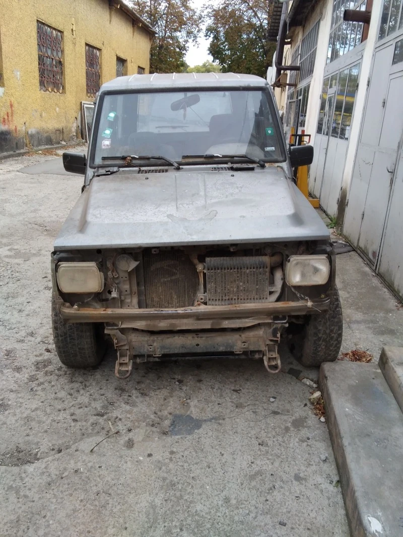 Daihatsu Rocky Къса база , снимка 1 - Автомобили и джипове - 46733964