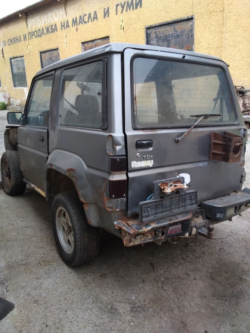 Daihatsu Rocky Къса база , снимка 4 - Автомобили и джипове - 46733964