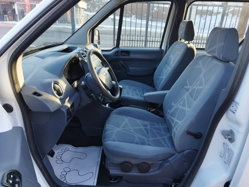 Ford Connect 1.8tdci, снимка 8 - Автомобили и джипове - 48731526