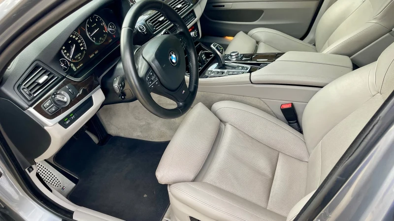 BMW 530 530d Xdrive M-Sport , снимка 14 - Автомобили и джипове - 49048995