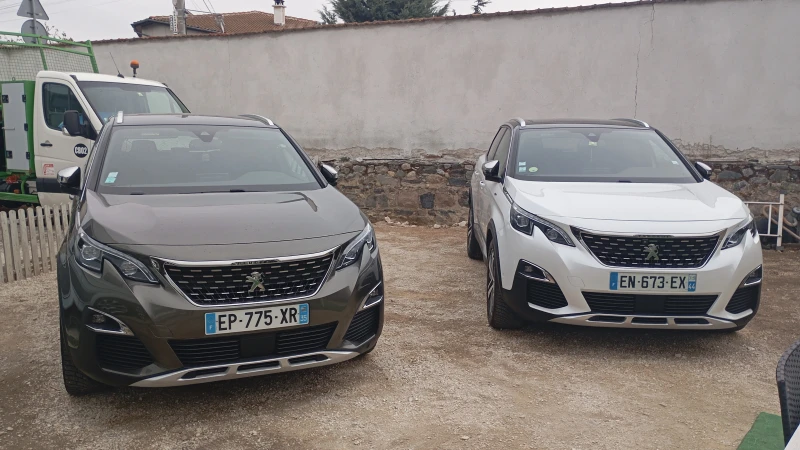 Peugeot 3008 2.0* GT * LED* CAM* DISTRON* PANORAMIC , снимка 6 - Автомобили и джипове - 49072141