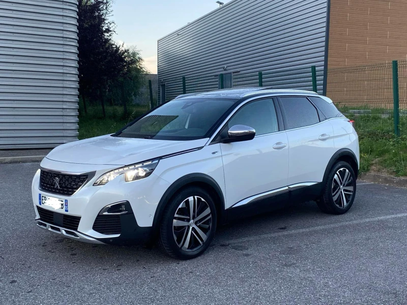 Peugeot 3008 2.0* GT * LED* CAM* DISTRON* PANORAMIC , снимка 4 - Автомобили и джипове - 49072141