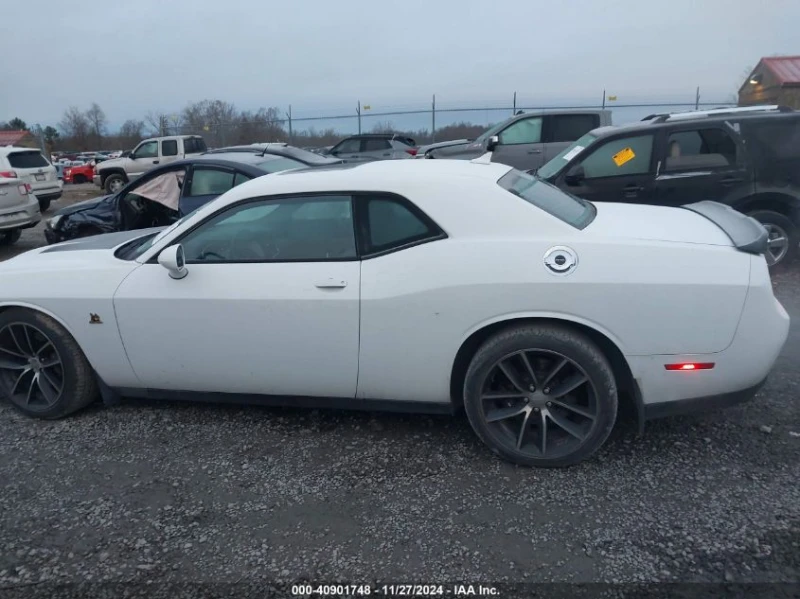 Dodge Challenger 6.4L V-8 , 485HP Rear Wheel Drive, снимка 6 - Автомобили и джипове - 49211824