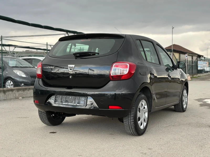 Dacia Sandero 1.2i-NAVI-139.000km-NEW-TOP-EURO-5B, снимка 6 - Автомобили и джипове - 49547429