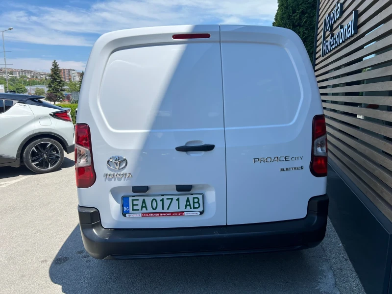 Toyota Proace City Van EV 50kWh 136к.с., снимка 5 - Автомобили и джипове - 50849525
