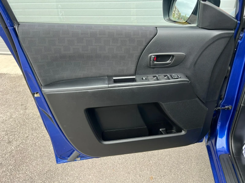 Mazda 5 2.0D KLIMATRONIK 6-СКОРОСТИ 7-МЕСТНА ЛИЗИНГ!!!, снимка 12 - Автомобили и джипове - 51749113