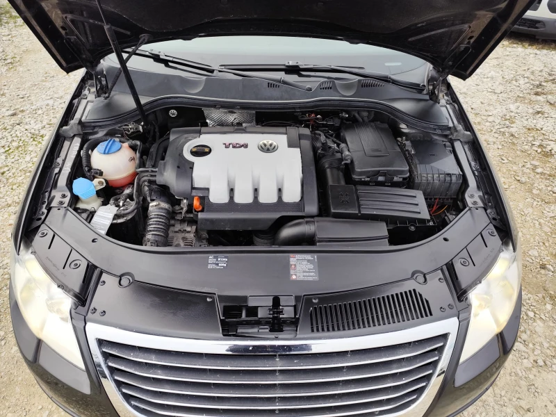 VW Passat 2.0 дизел Автомат, снимка 15 - Автомобили и джипове - 52839601