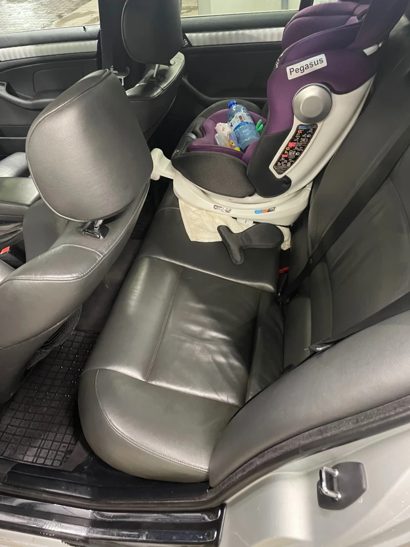 BMW 320 E46, снимка 9 - Автомобили и джипове - 52959446