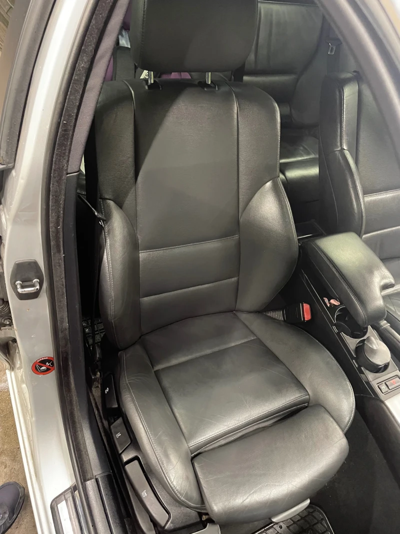 BMW 320 E46, снимка 8 - Автомобили и джипове - 52959446