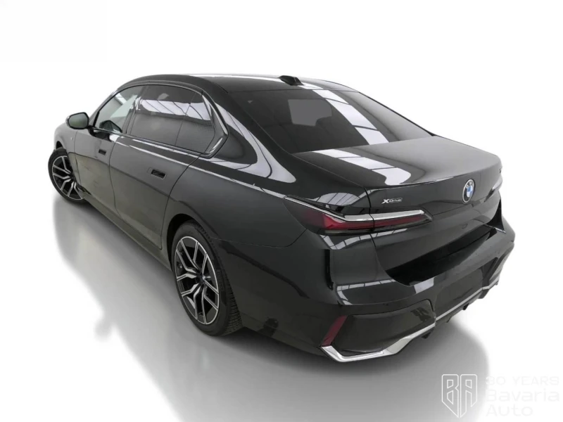 BMW 740 d xDrive M Sport Paket Sportautomatic, снимка 2 - Автомобили и джипове - 53227336