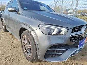 Mercedes-Benz GLE 450 * 4Matic AMG Line* АВТОФИНАНСИРАНЕ*  - изображение 2