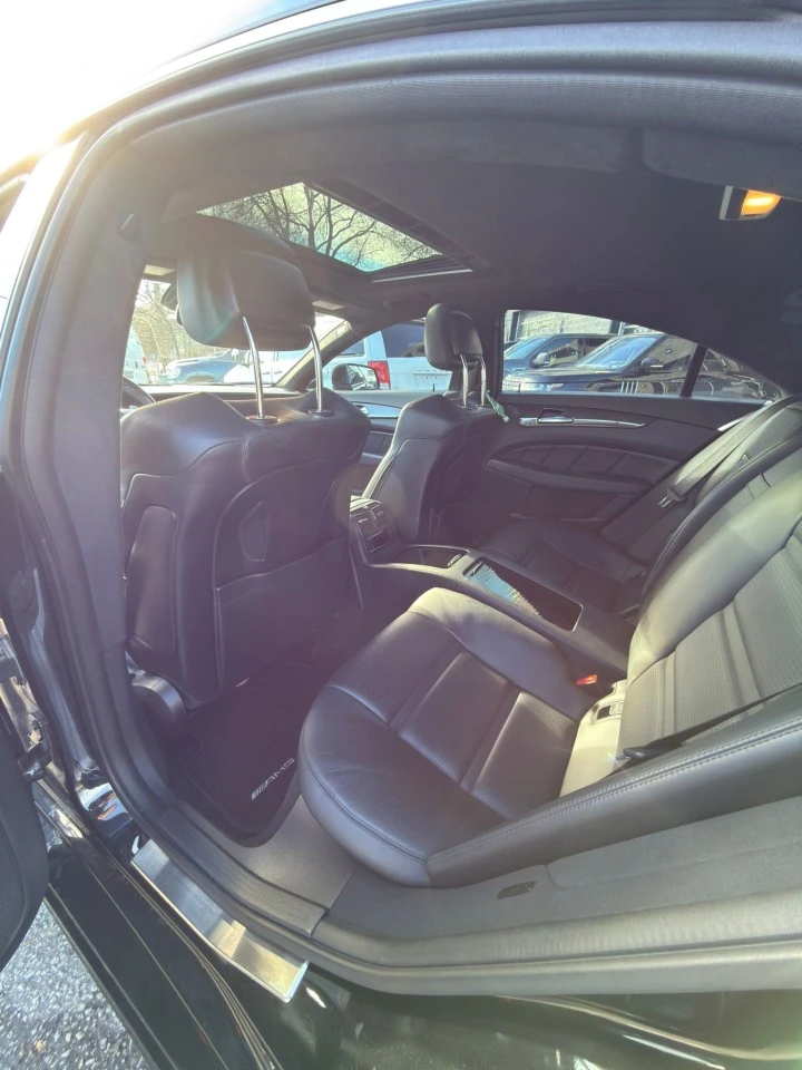 Mercedes-Benz CLS 63 AMG * HARMAN KARDON * DISTRONIC * КАМЕРА, снимка 2 - Автомобили и джипове - 54407092