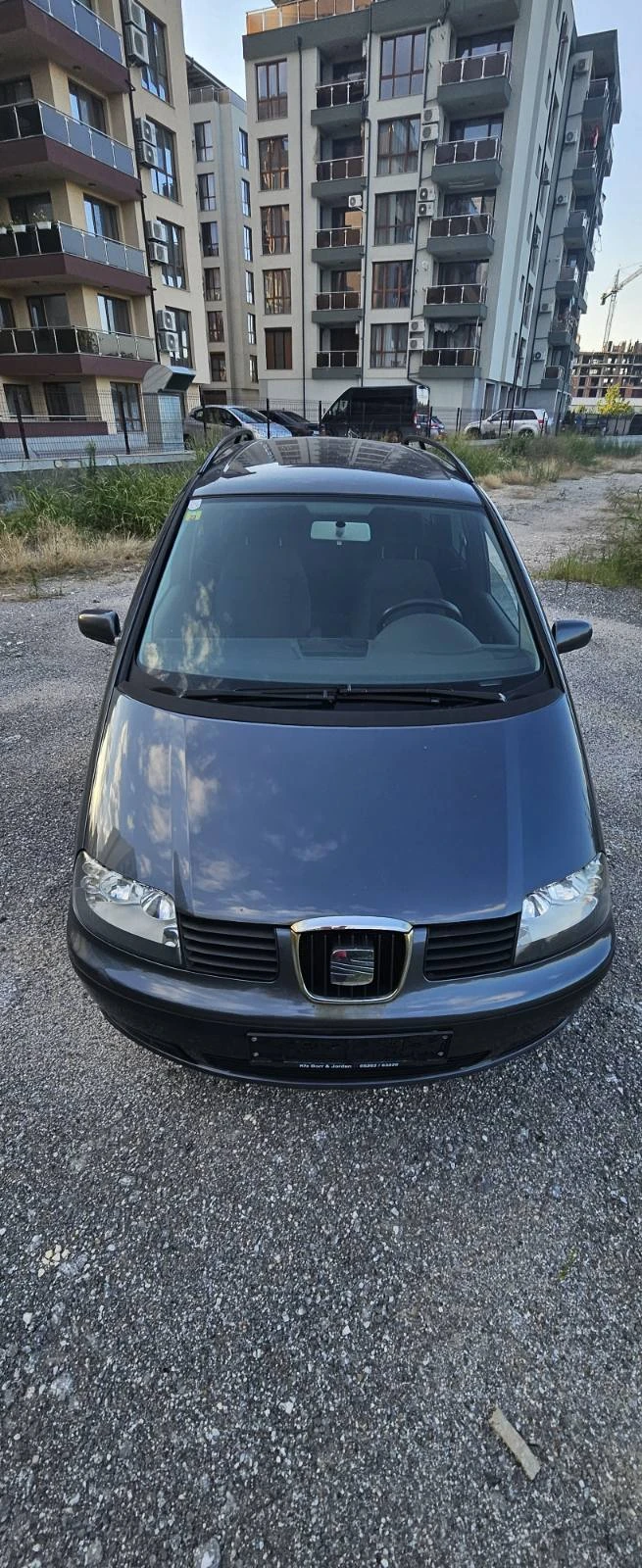 Seat Alhambra 1.9TDI 116hp FACELIFT-CLIMA 6ск-7МЕСТЕН-ТОП, снимка 2 - Автомобили и джипове - 55459403