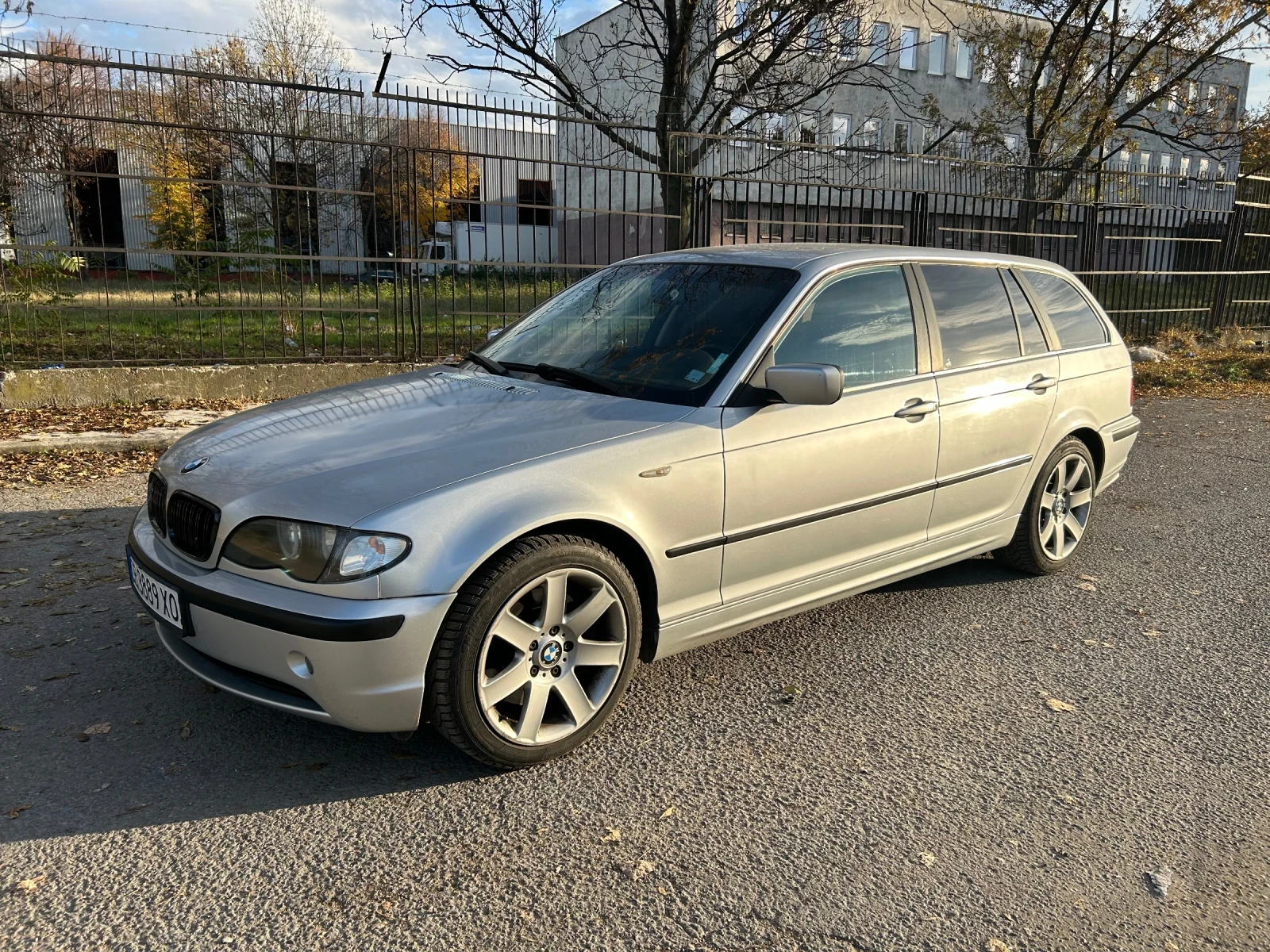 BMW 330 3.0d 184 на задно, снимка 1