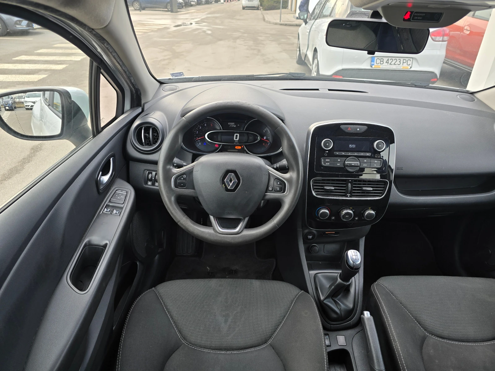 Renault Clio 1.5 dCi - изображение 10