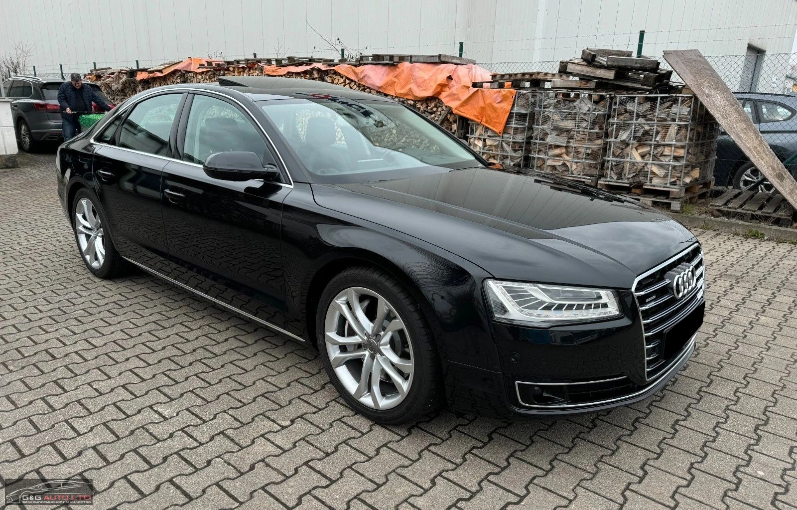 Audi A8 4.2TDI/385HP/QUATTRO/360/HEAD-UP/PANO/NAVI/E141 - изображение 2