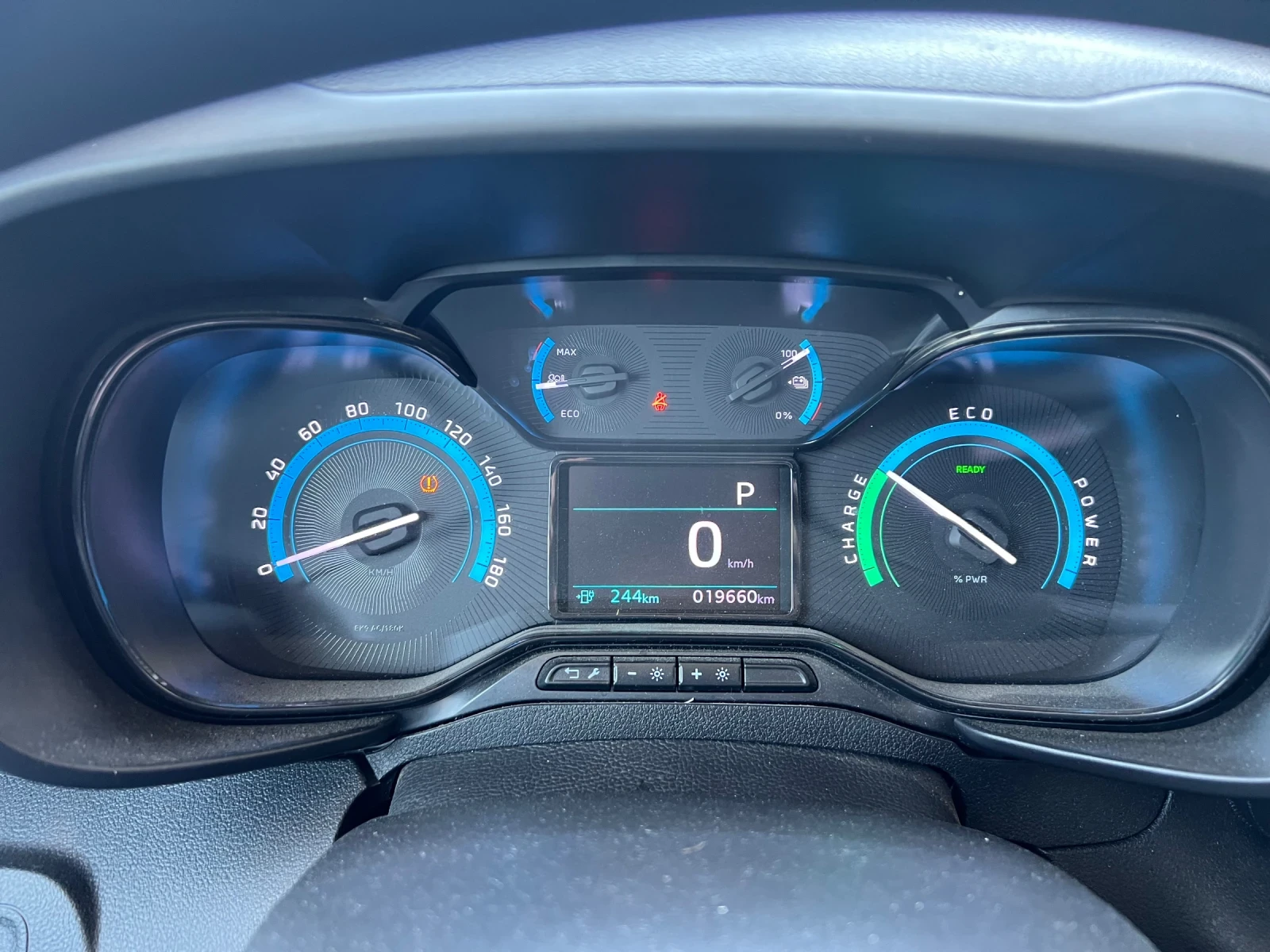 Toyota Proace City Van EV 50kWh 136к.с. - изображение 9