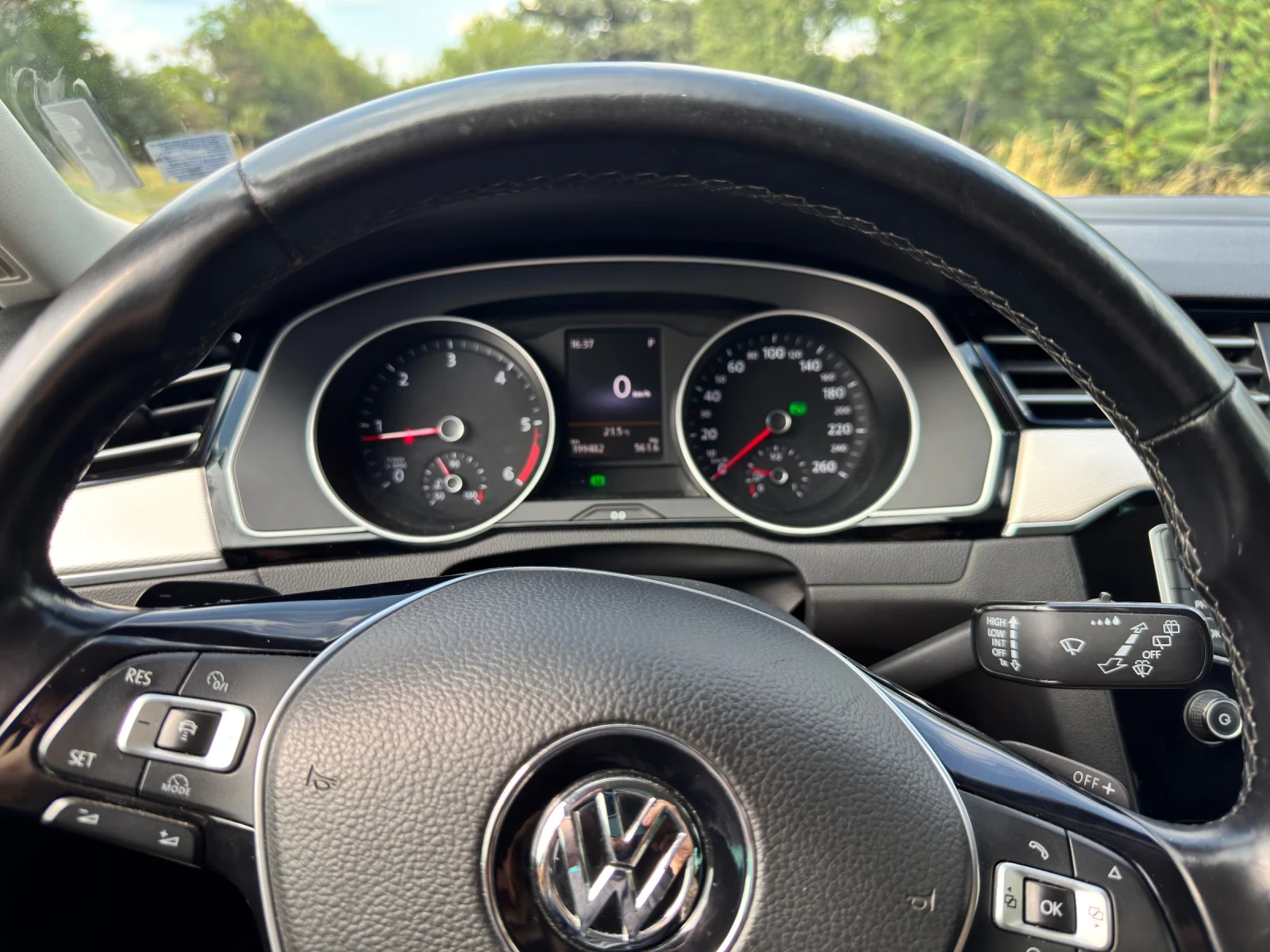 VW Alltrack 2.0 TDI 190PS 4MOTION DSG - изображение 6