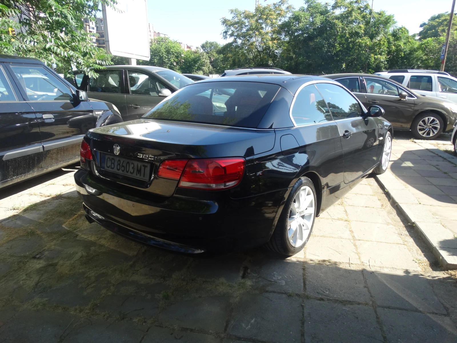 BMW 320 320 i / 170k.c. - изображение 4