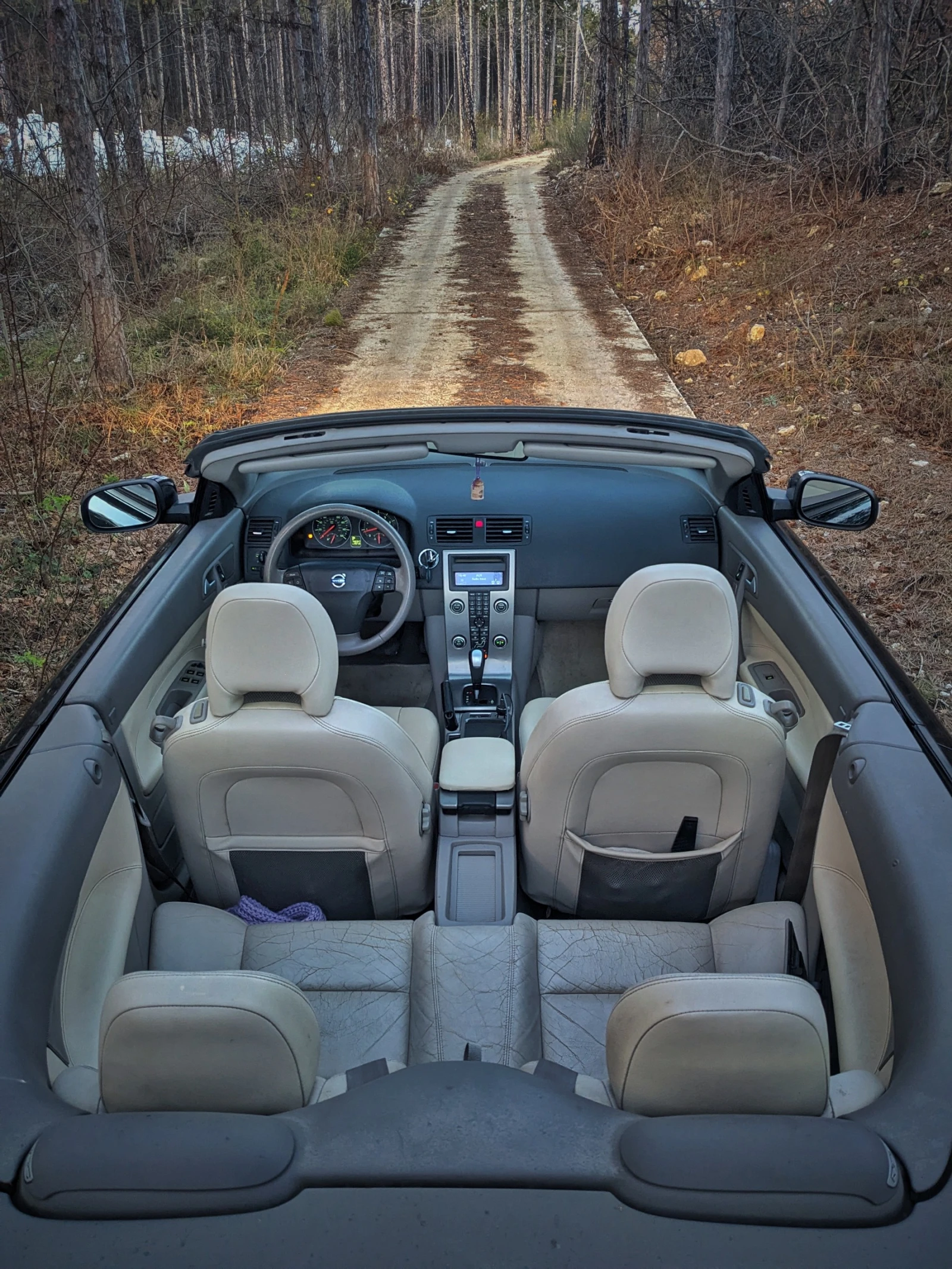 Volvo C70 T5 - изображение 4