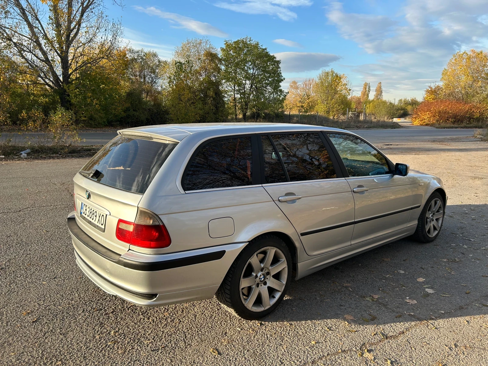 BMW 330 3.0d 184 на задно - изображение 4