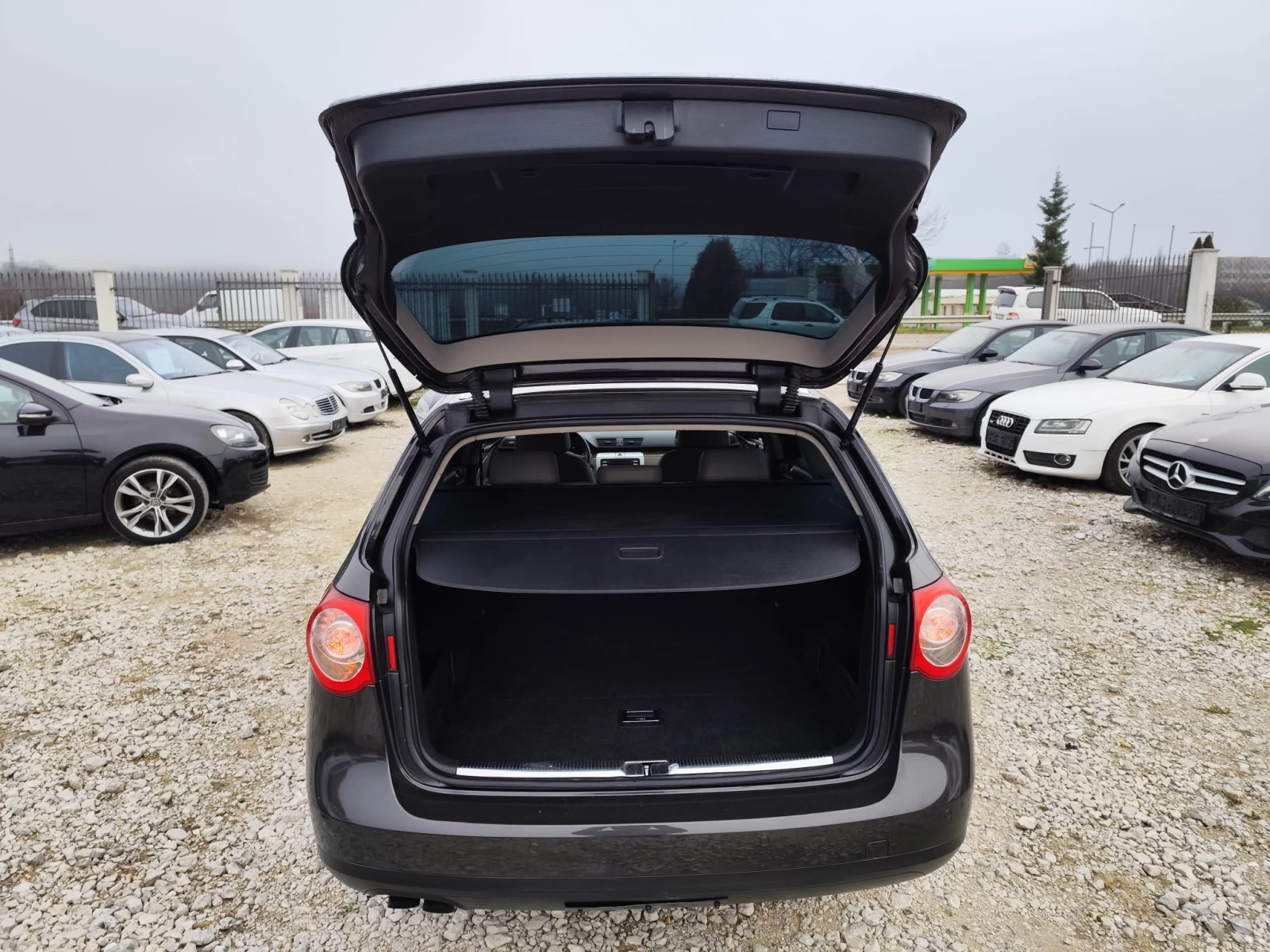 VW Passat 2.0 дизел Автомат - изображение 7