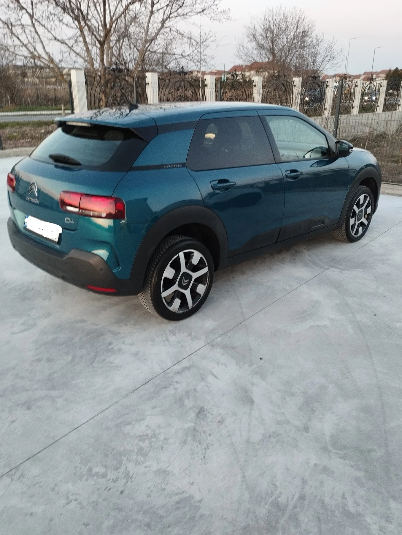 Citroen C4 Cactus, снимка 3 - Автомобили и джипове - 53840025