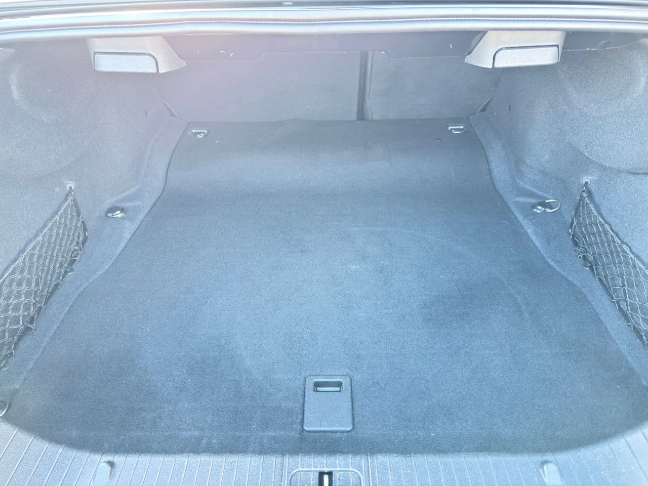 Mercedes-Benz CLS 63 AMG * HARMAN KARDON * DISTRONIC * КАМЕРА, снимка 12 - Автомобили и джипове - 54407092