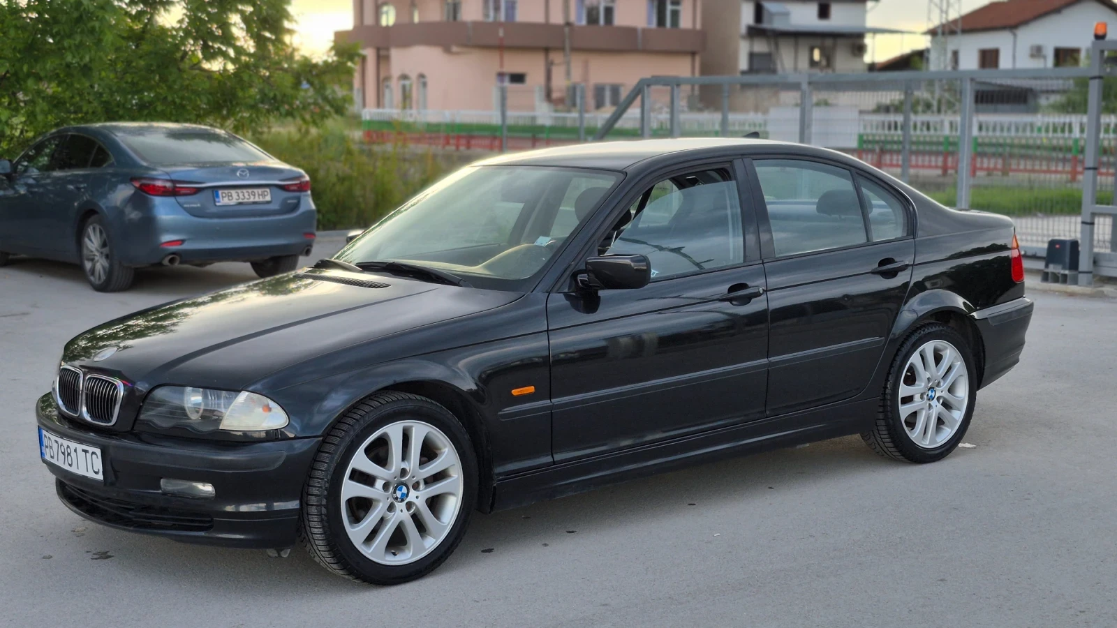BMW 323 2.5 Бенз/Газ 170 Коня
