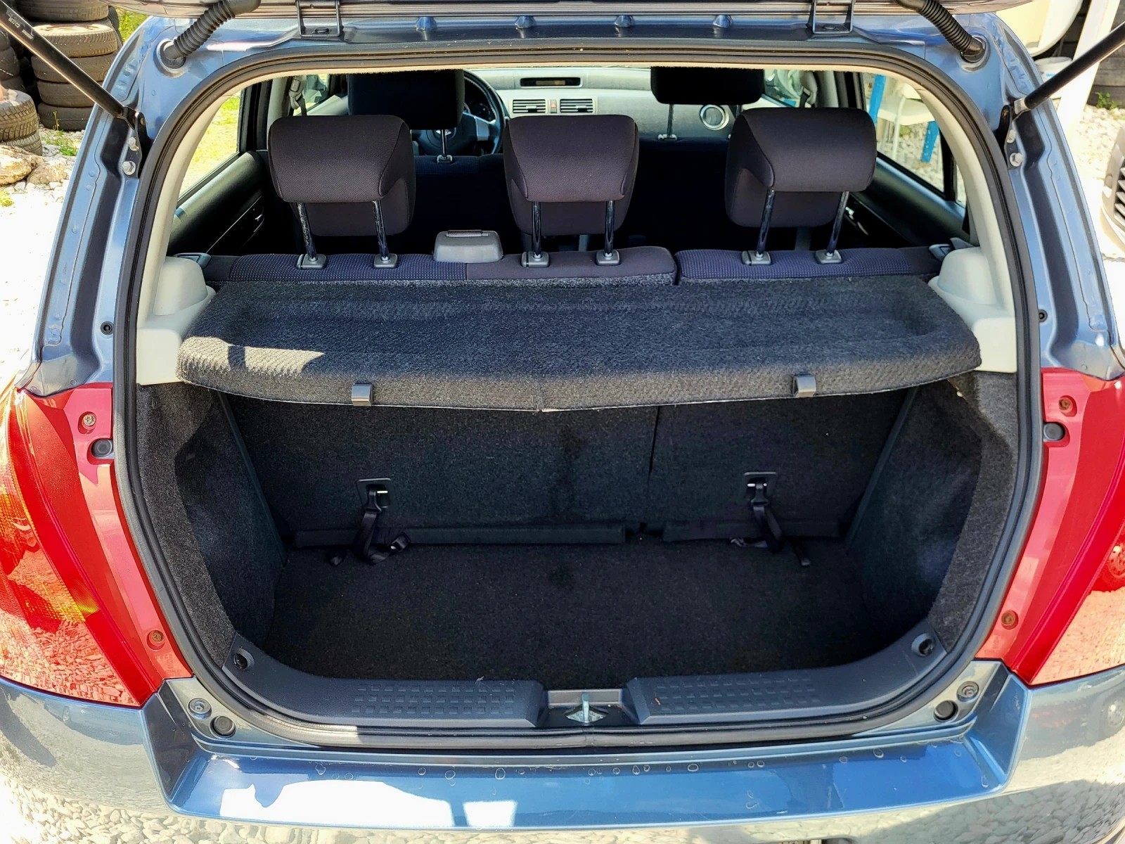Suzuki Swift 1.3, снимка 9 - Автомобили и джипове - 54713250