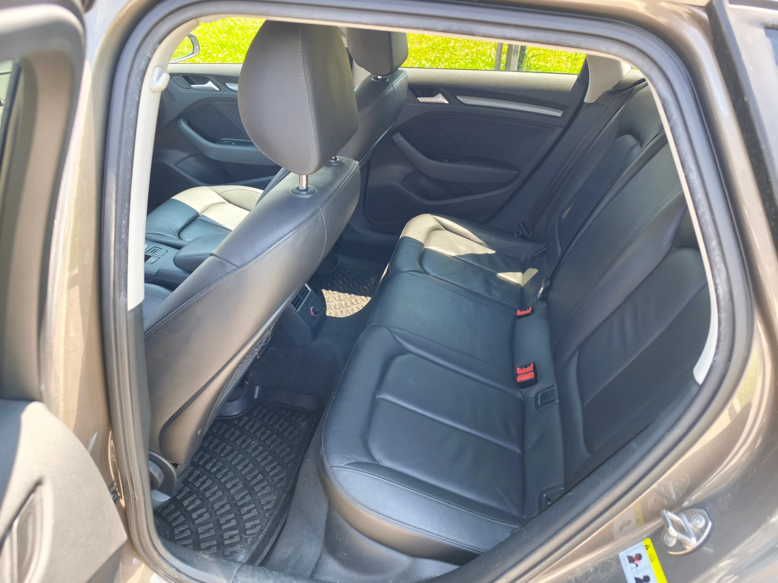 Audi A3 1.4 TFSI Бензин/Метан, снимка 8 - Автомобили и джипове - 54982437