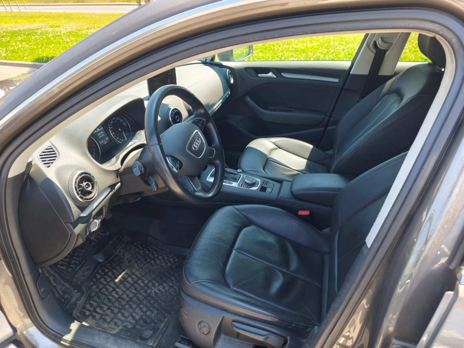 Audi A3 1.4 TFSI Бензин/Метан, снимка 7 - Автомобили и джипове - 54982437