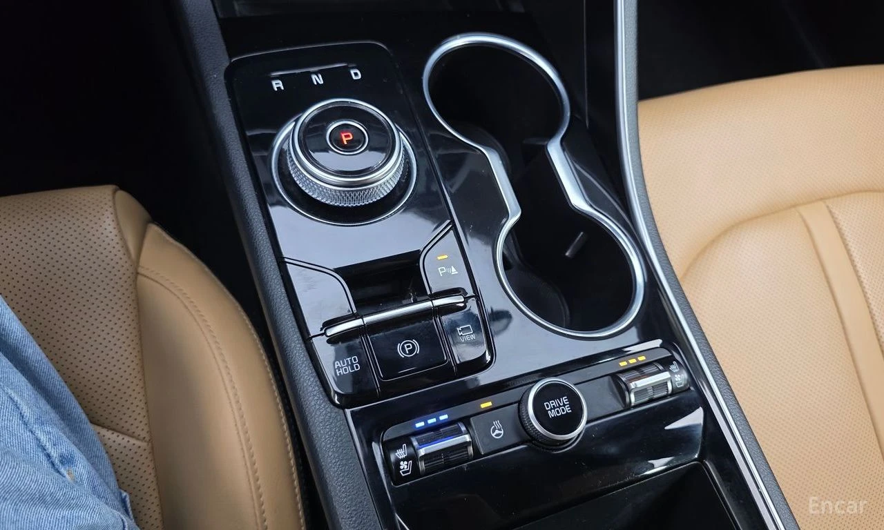 Kia K5 HYBRID* PRESTIGE* ОБДУХВАНЕ* LANE* ASSIST* 360КАМЕ, снимка 12 - Автомобили и джипове - 54996757
