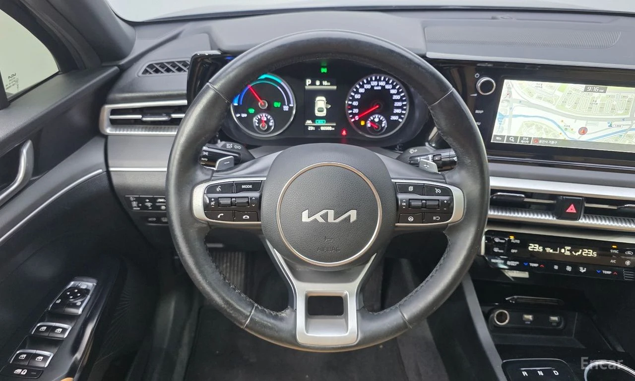 Kia K5 HYBRID* PRESTIGE* ОБДУХВАНЕ* LANE* ASSIST* 360КАМЕ, снимка 8 - Автомобили и джипове - 54996757