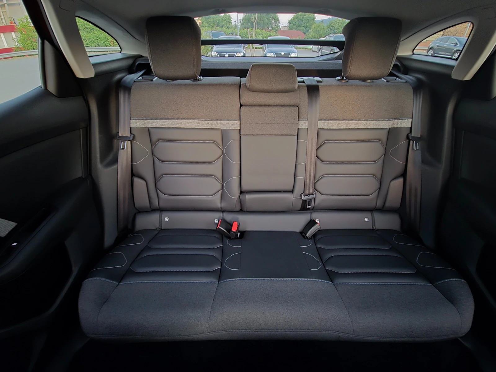 Citroen C4 1.2 PureTech Shine, ��� ����, ������� | Mobile.bg � ����������� 11