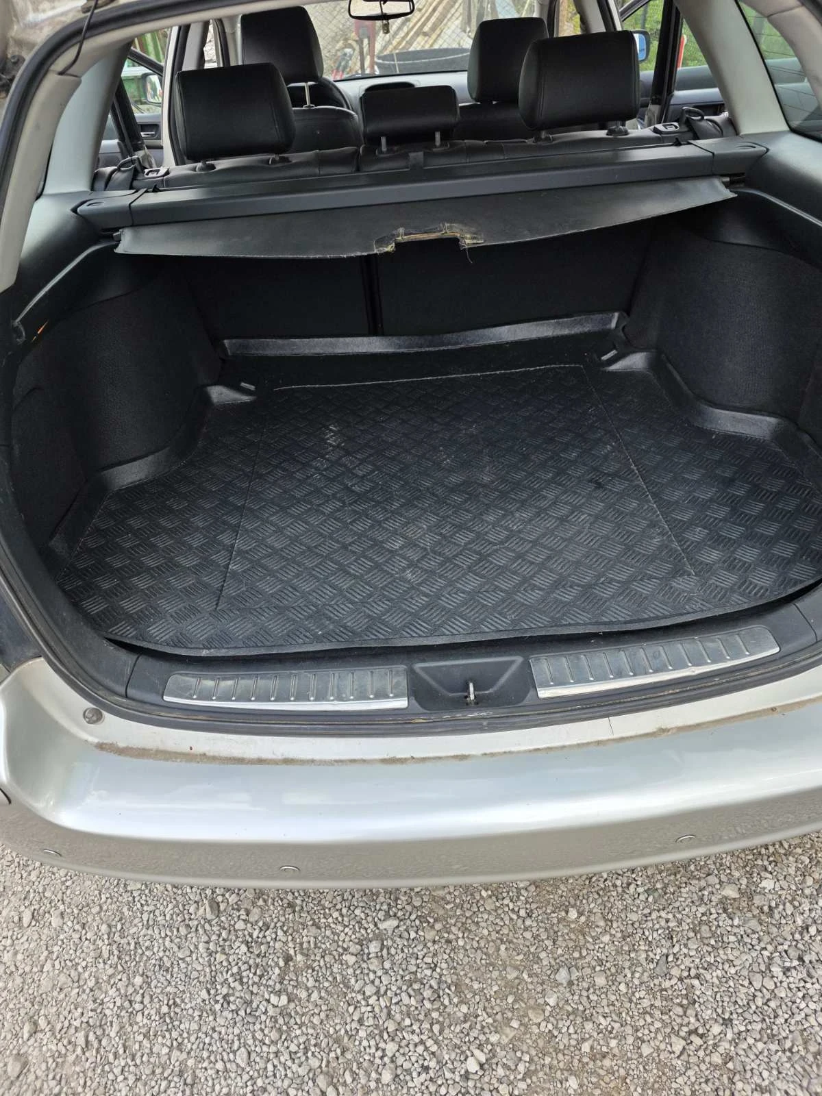 Toyota Avensis, снимка 4 - Автомобили и джипове - 55325737