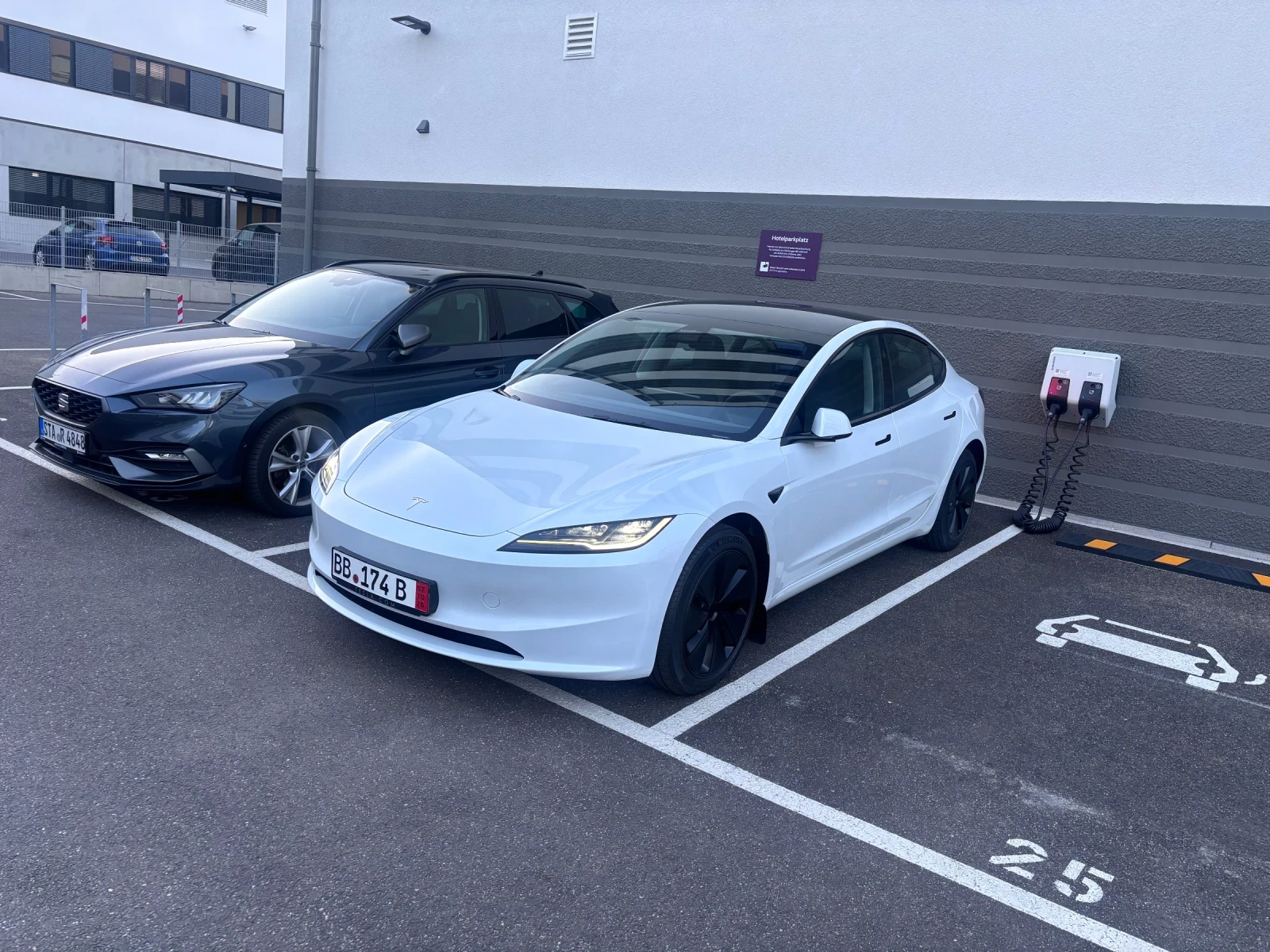 Tesla Model 3 Highland- Гаранционна, снимка 6 - Автомобили и джипове - 56216938