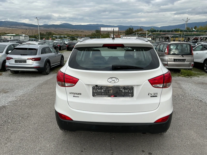 Hyundai IX35 1.7 CRDI, снимка 7 - Автомобили и джипове - 52011985