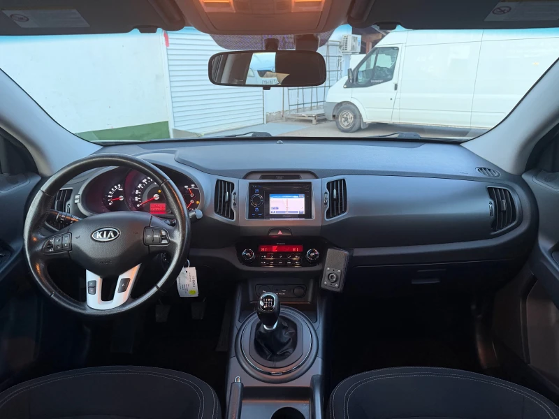 Kia Sportage 1.6i 135кс ЕВРО 5, снимка 14 - Автомобили и джипове - 52840500