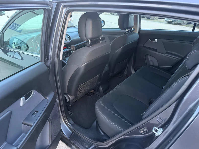 Kia Sportage 1.6i 135кс ЕВРО 5, снимка 8 - Автомобили и джипове - 52840500