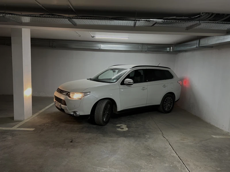 Mitsubishi Outlander 2.0, снимка 6 - Автомобили и джипове - 53435324