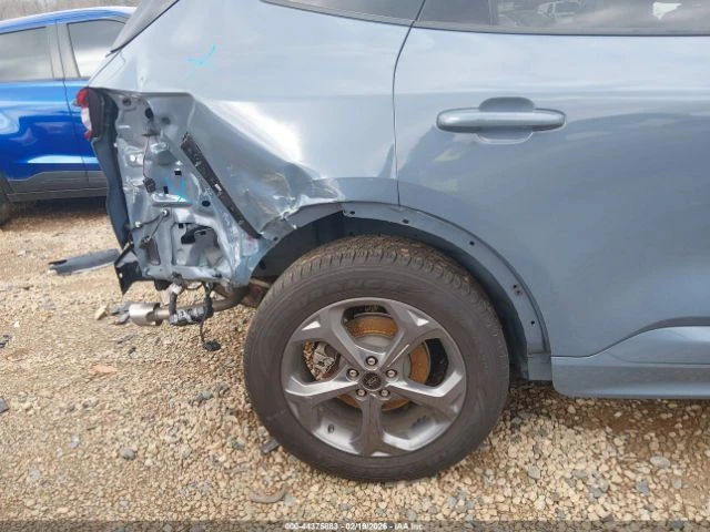 Ford Escape ST-LINE, снимка 10 - Автомобили и джипове - 53557757