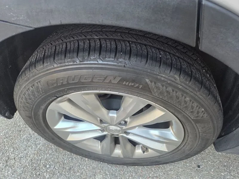 Hyundai Santa fe Diesel 2.0 2Wd Premium, снимка 5 - Автомобили и джипове - 56304042