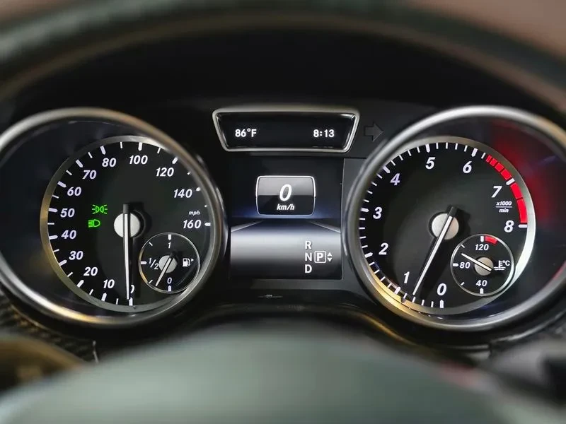 Mercedes-Benz GL 550  4Matic, снимка 5 - Автомобили и джипове - 56736413