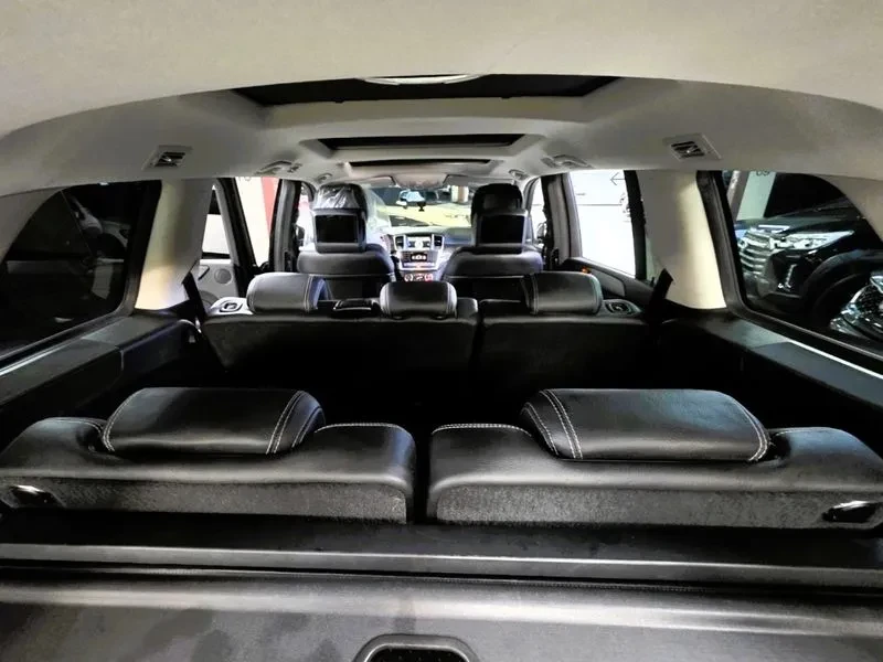 Mercedes-Benz GL 550  4Matic, снимка 16 - Автомобили и джипове - 56736413