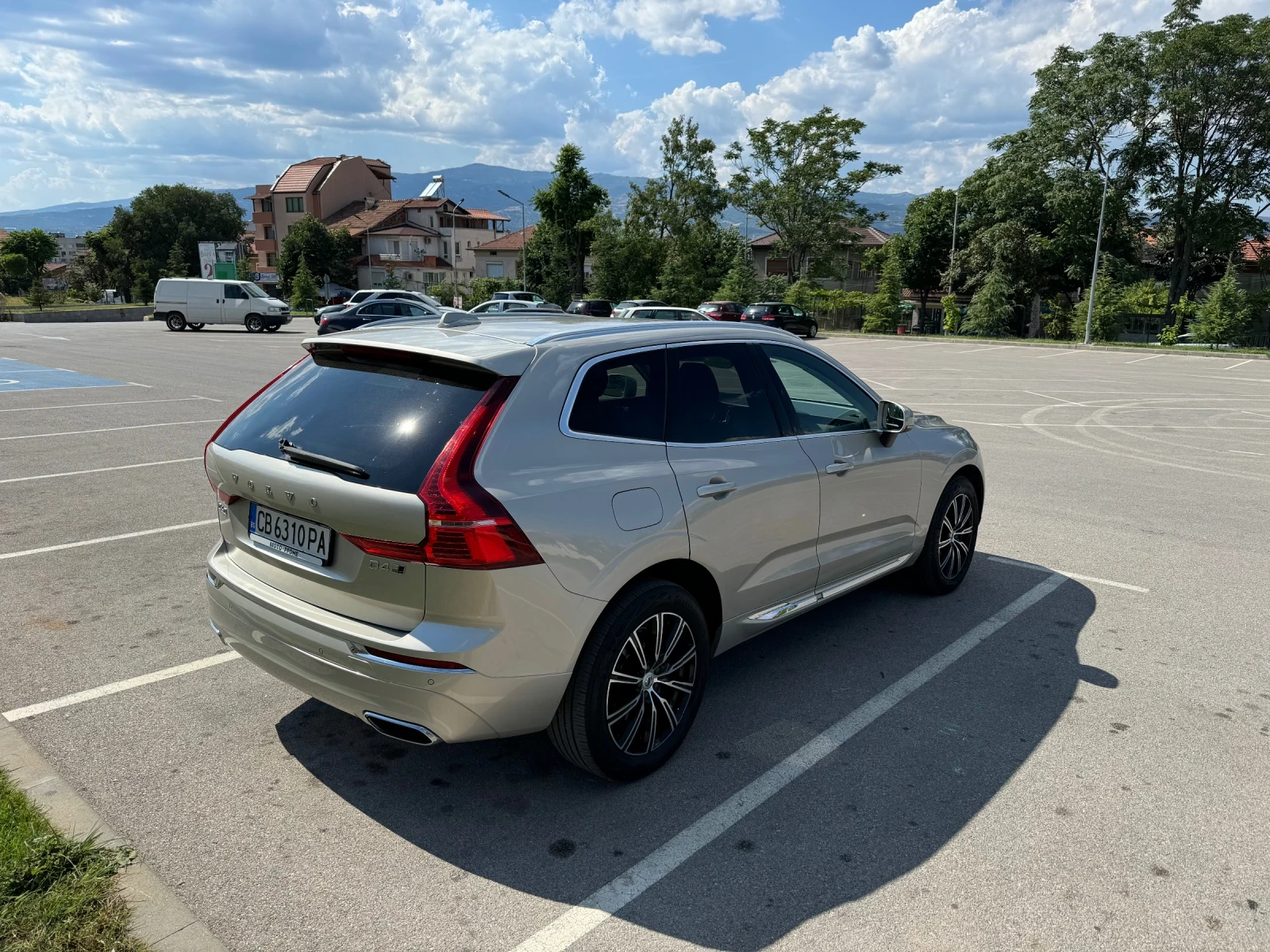 Volvo XC60 INSCRIPTION - изображение 4