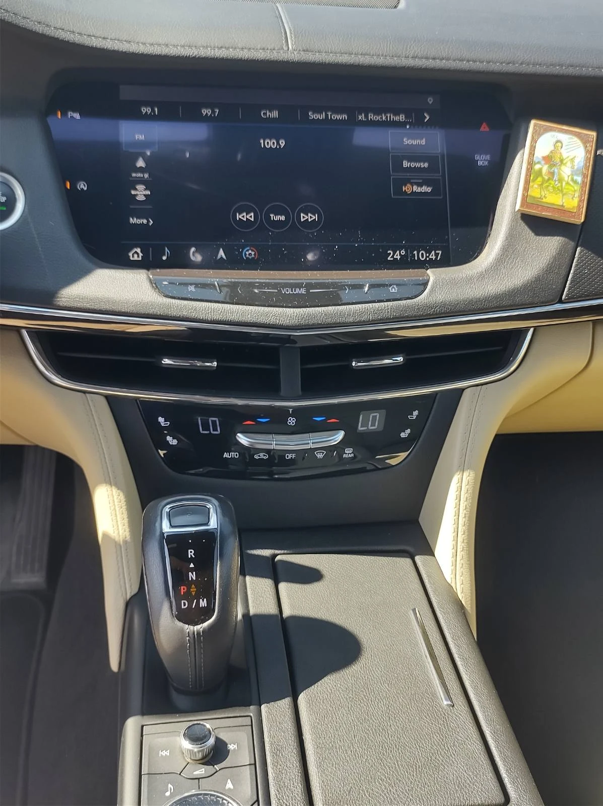Cadillac Escalade 3.6 - изображение 10