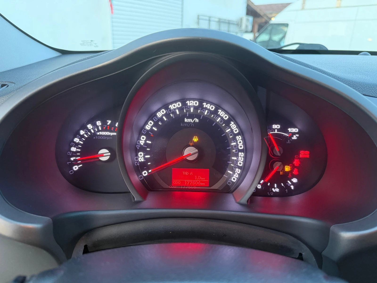 Kia Sportage 1.6i 135�� ���� 5 | Mobile.bg � ����������� 11