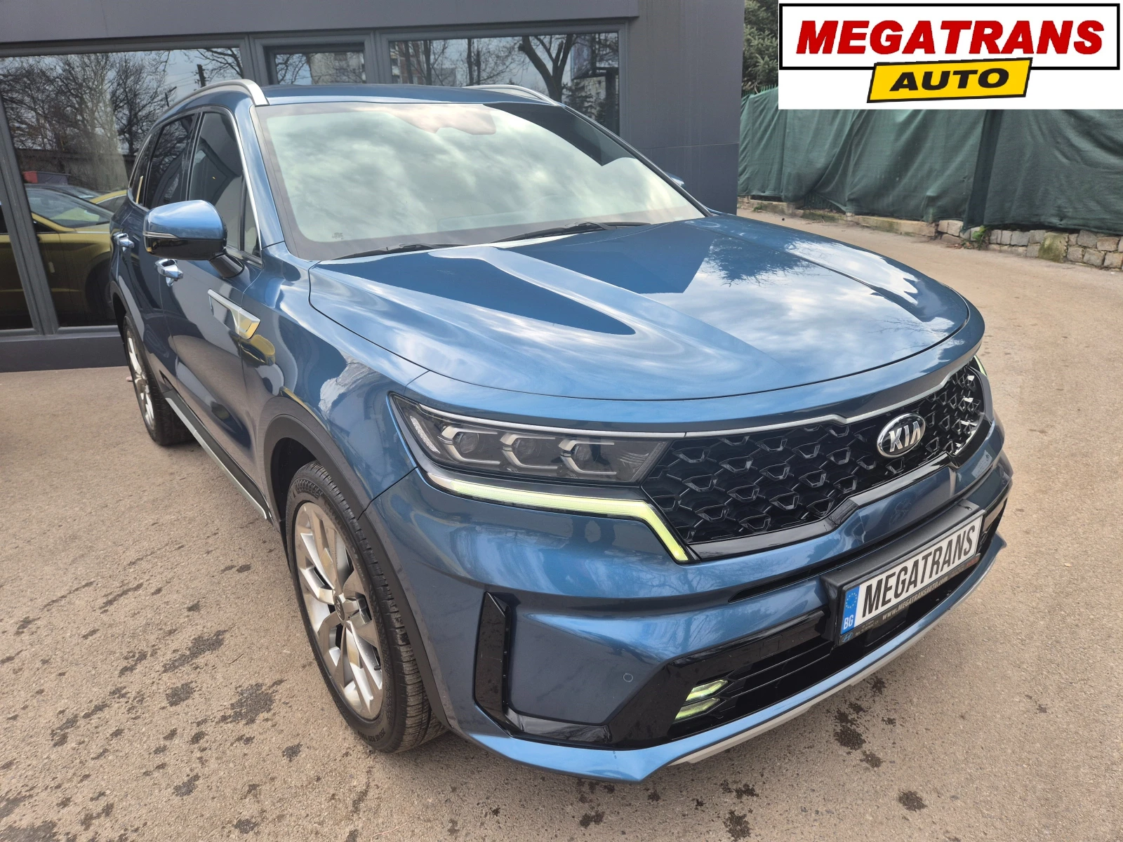 Kia Sorento 2.2 CRDI 4X4 - ������� � �� | Mobile.bg � ����������� 1